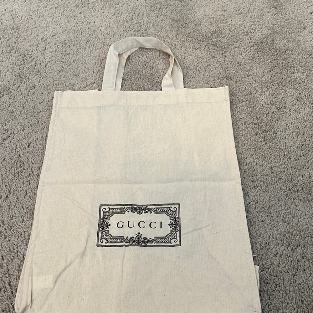 Authentic New Gucci cloth bag